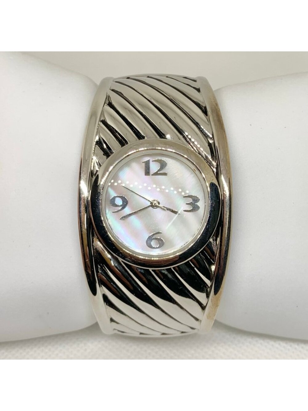 FMD silver tone cuff bracelet  watch 33mm quartz analog analog size 7” running